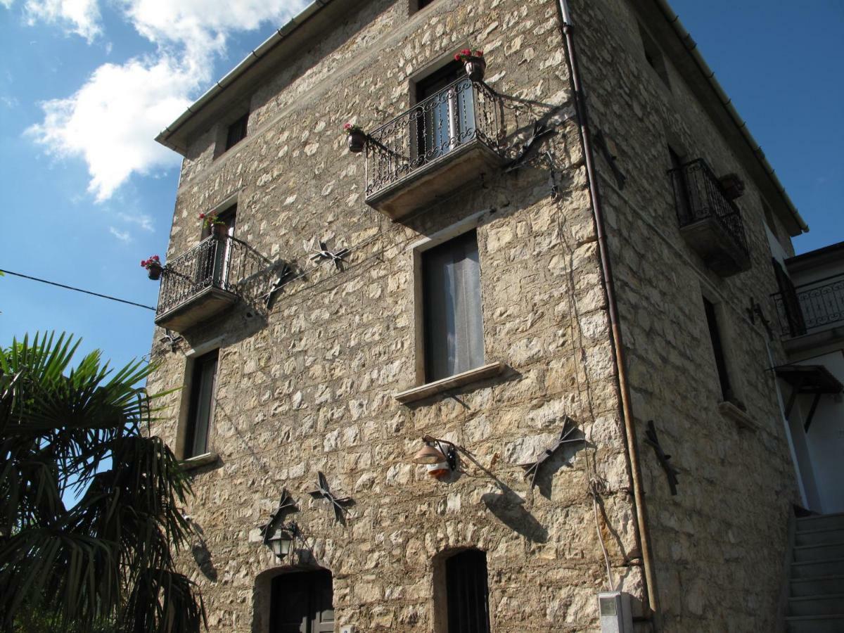 Casa Sarlo Aparthotel Petina Bagian luar foto