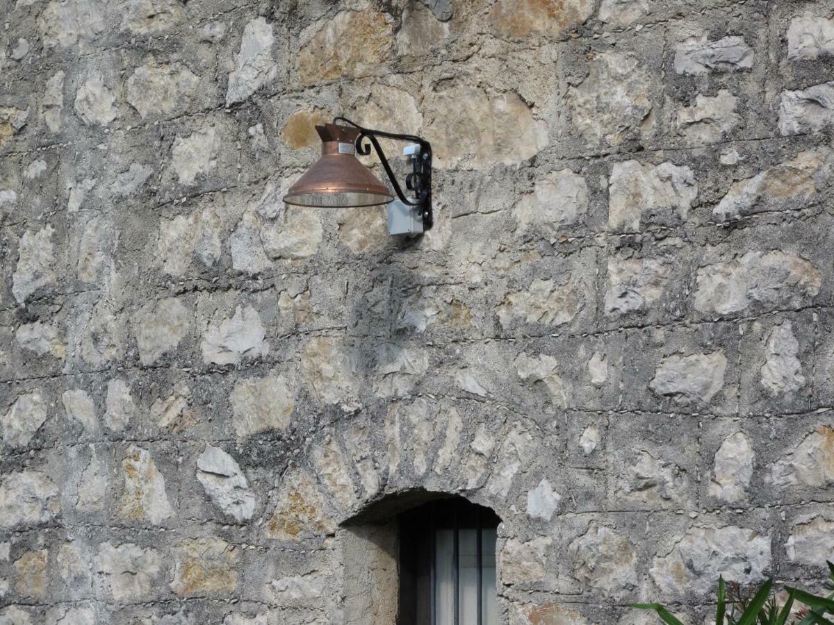 Casa Sarlo Aparthotel Petina Bagian luar foto