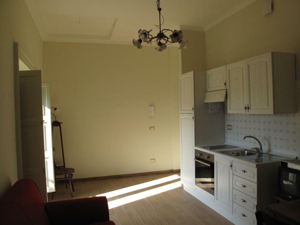 Casa Sarlo Aparthotel Petina Bagian luar foto