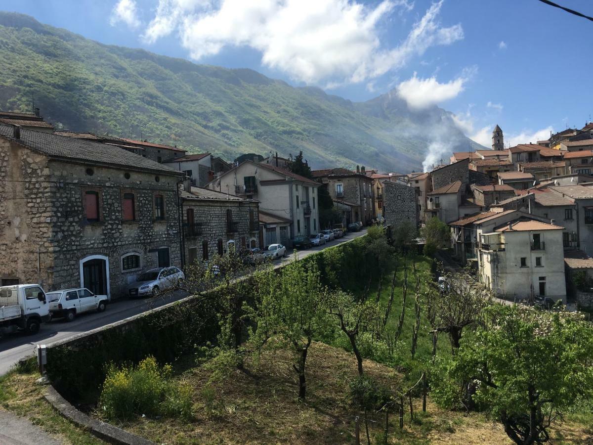 Casa Sarlo Aparthotel Petina Bagian luar foto