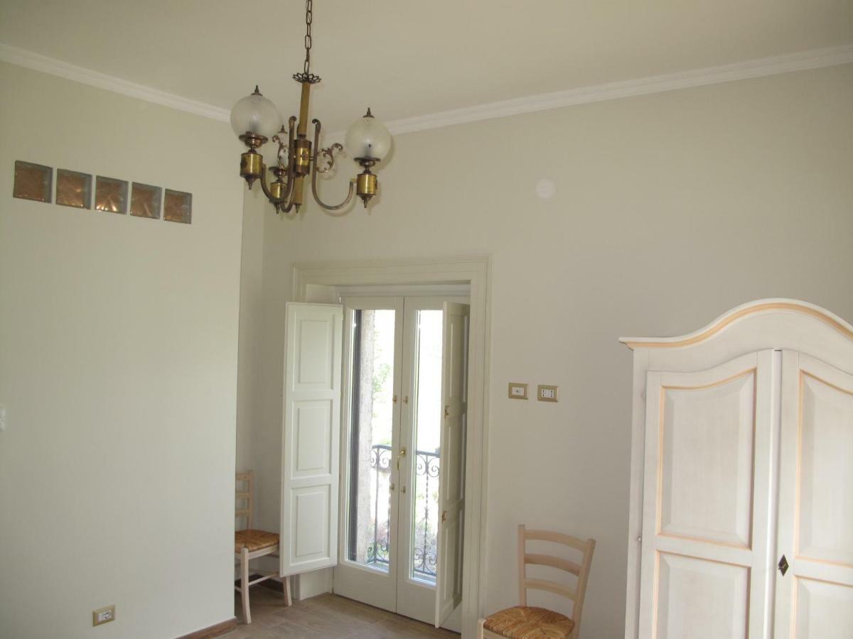Casa Sarlo Aparthotel Petina Bagian luar foto